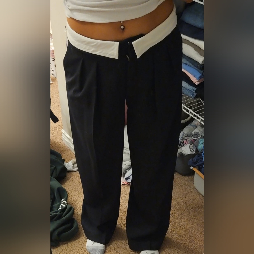 NWT Aritzia Babaton Bureau Pant